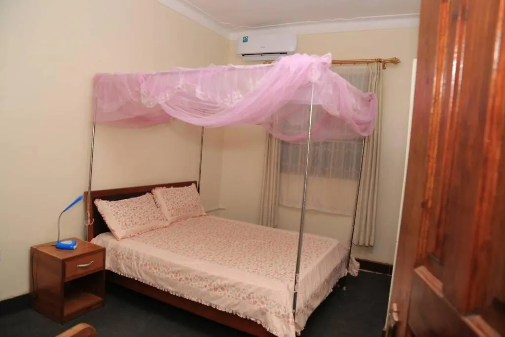 Ssenge Airbnb Uganda
